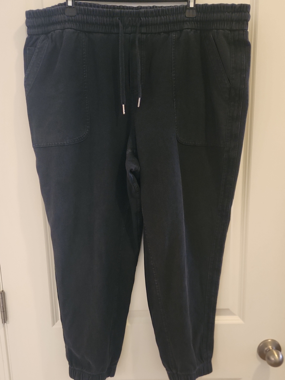 Athleta Black Women's Farallon Joggers